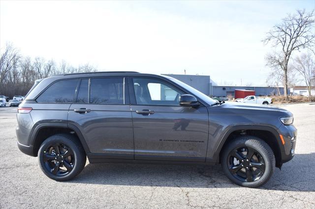 new 2025 Jeep Grand Cherokee car, priced at $45,188