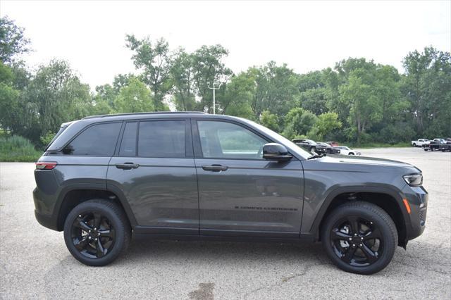new 2025 Jeep Grand Cherokee car, priced at $43,391