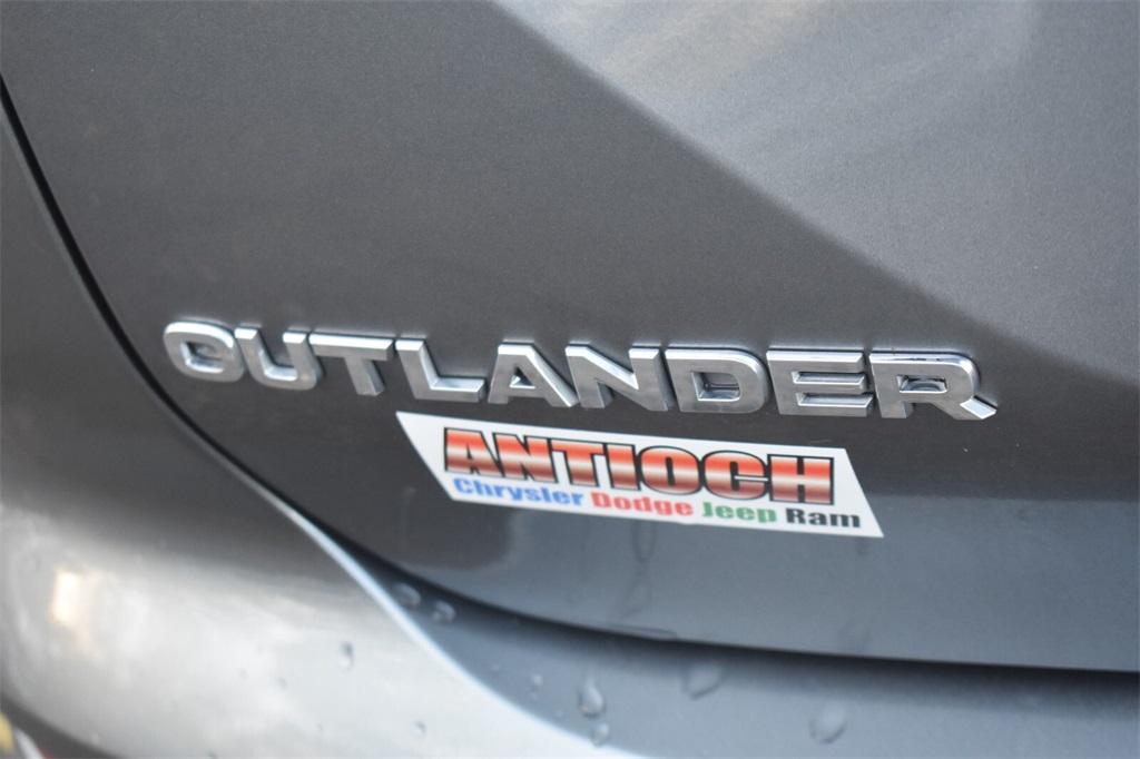 used 2023 Mitsubishi Outlander car, priced at $21,277