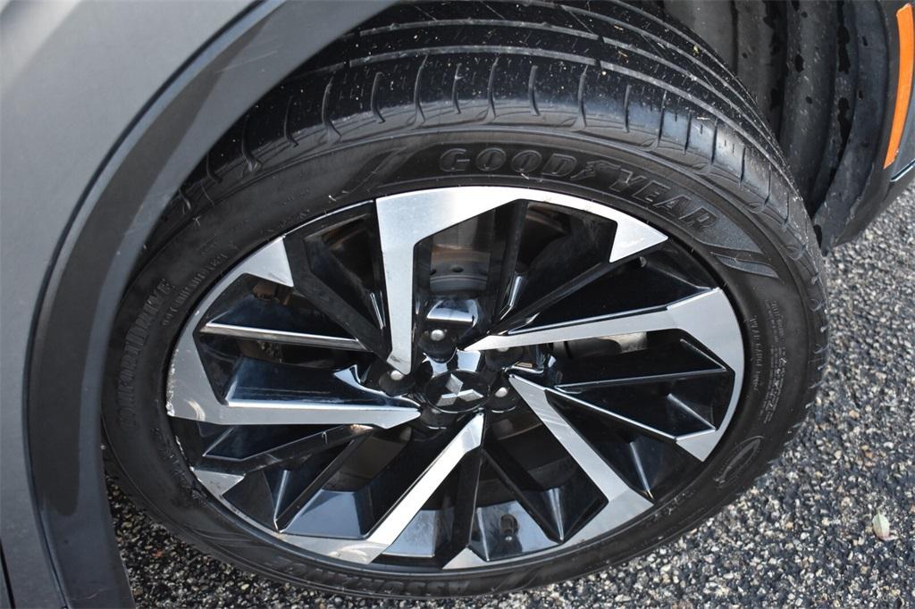 used 2023 Mitsubishi Outlander car, priced at $21,277