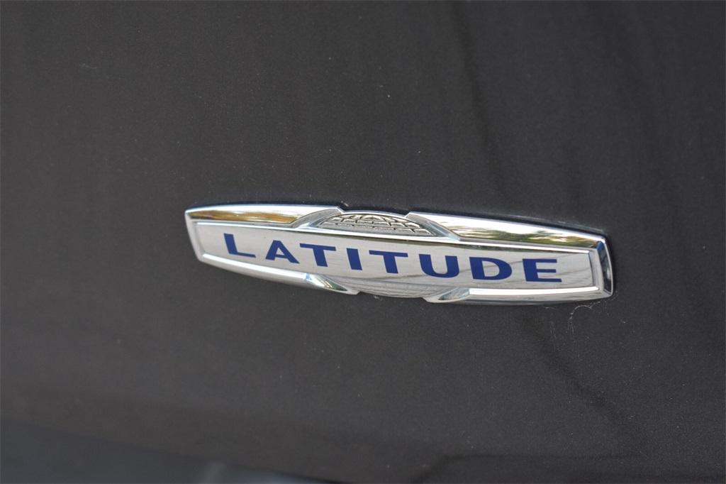 used 2016 Jeep Cherokee car, priced at $11,877