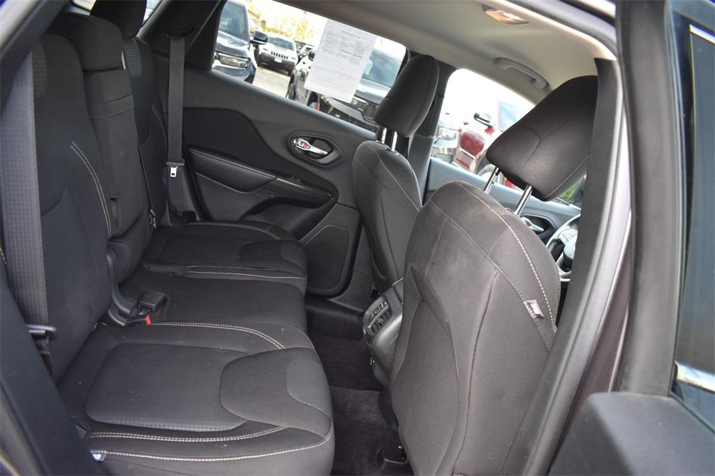 used 2016 Jeep Cherokee car, priced at $11,877