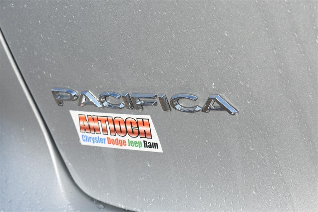 used 2023 Chrysler Pacifica car, priced at $35,177