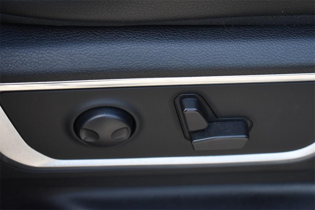 used 2022 Ram 1500 car, priced at $38,577