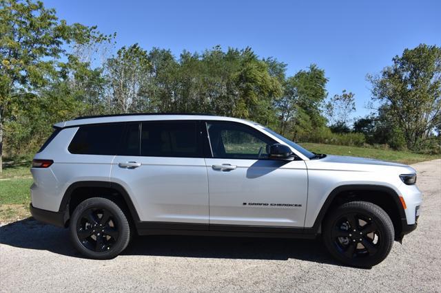 new 2025 Jeep Grand Cherokee L car, priced at $49,729