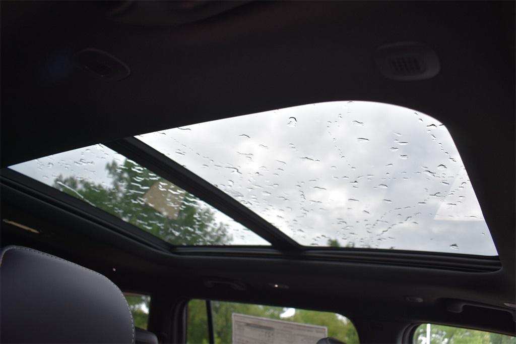 new 2025 Jeep Grand Cherokee L car, priced at $47,243