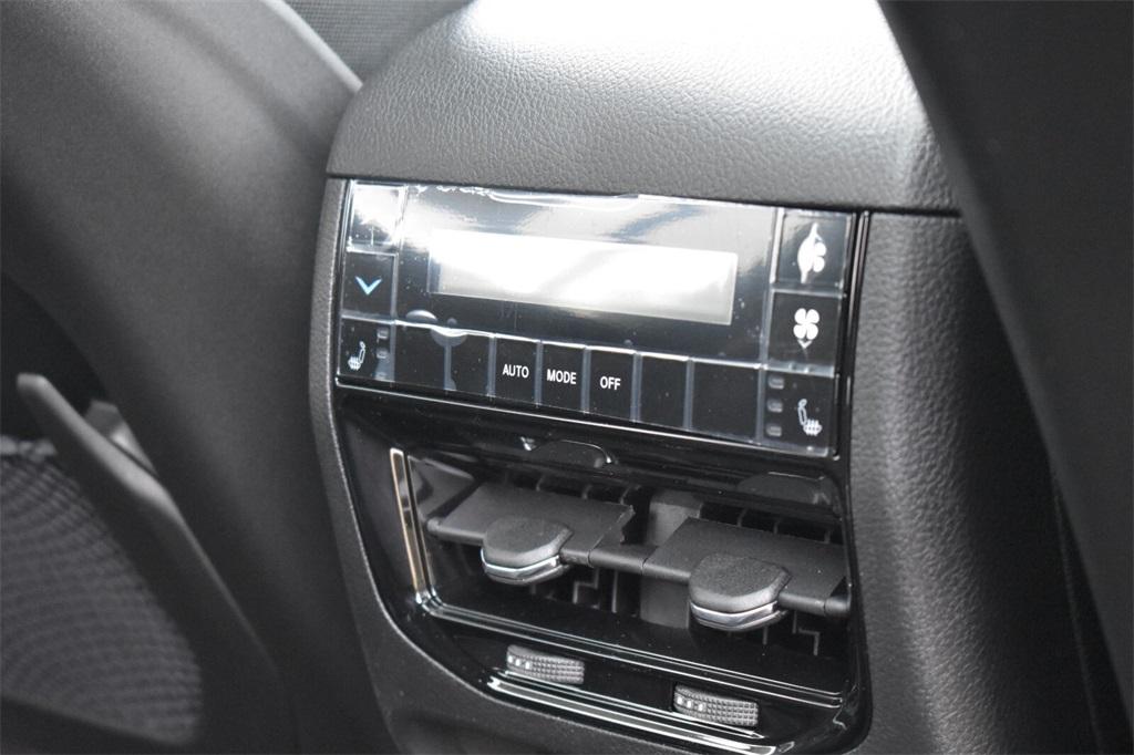 new 2025 Jeep Grand Cherokee L car, priced at $47,243