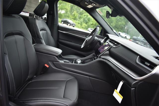 new 2025 Jeep Grand Cherokee L car, priced at $48,974