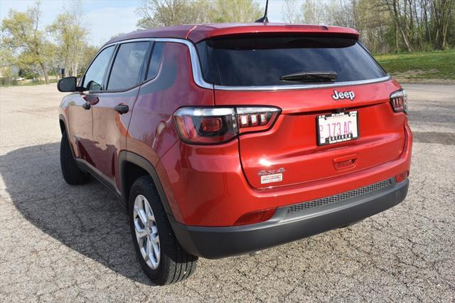 new 2024 Jeep Compass car, priced at $22,995
