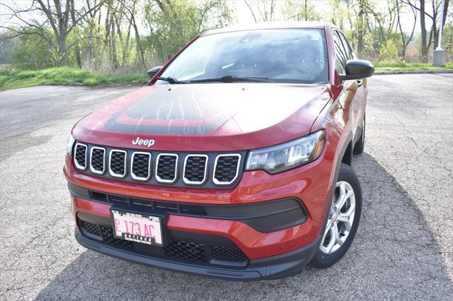 new 2024 Jeep Compass car, priced at $22,995