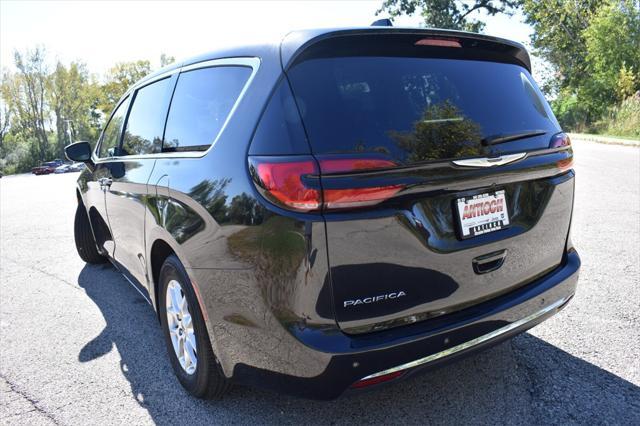 used 2023 Chrysler Pacifica car, priced at $27,946