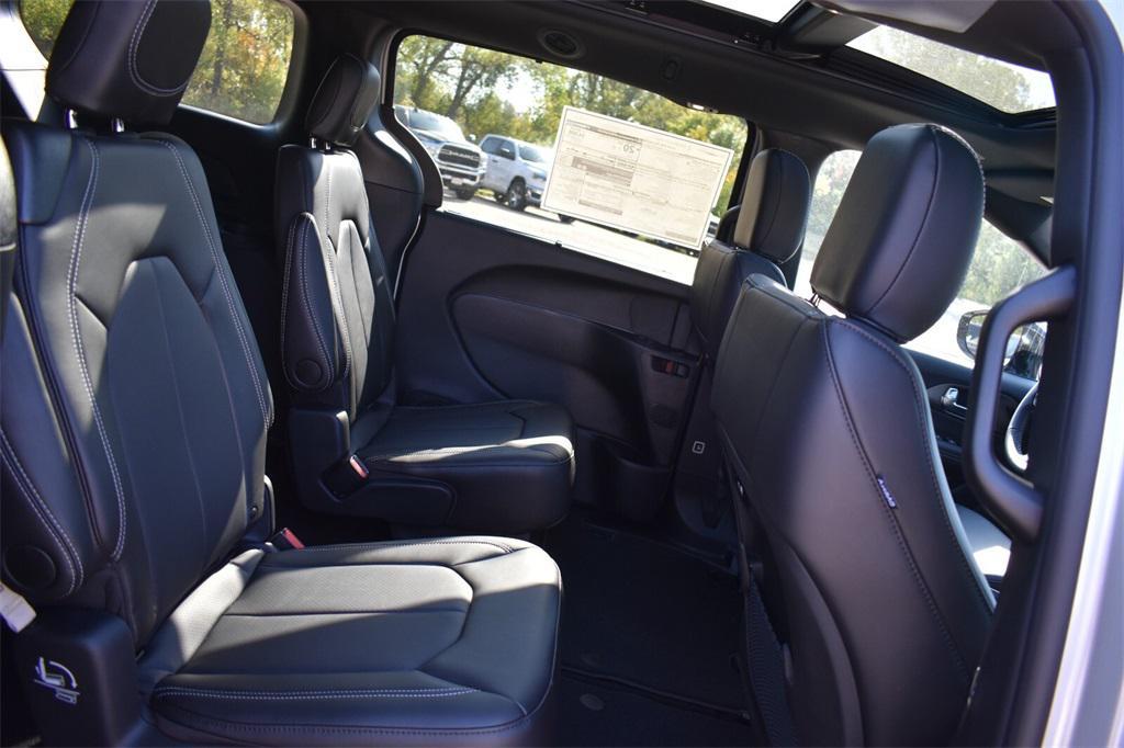 new 2026 Chrysler Pacifica car, priced at $45,860