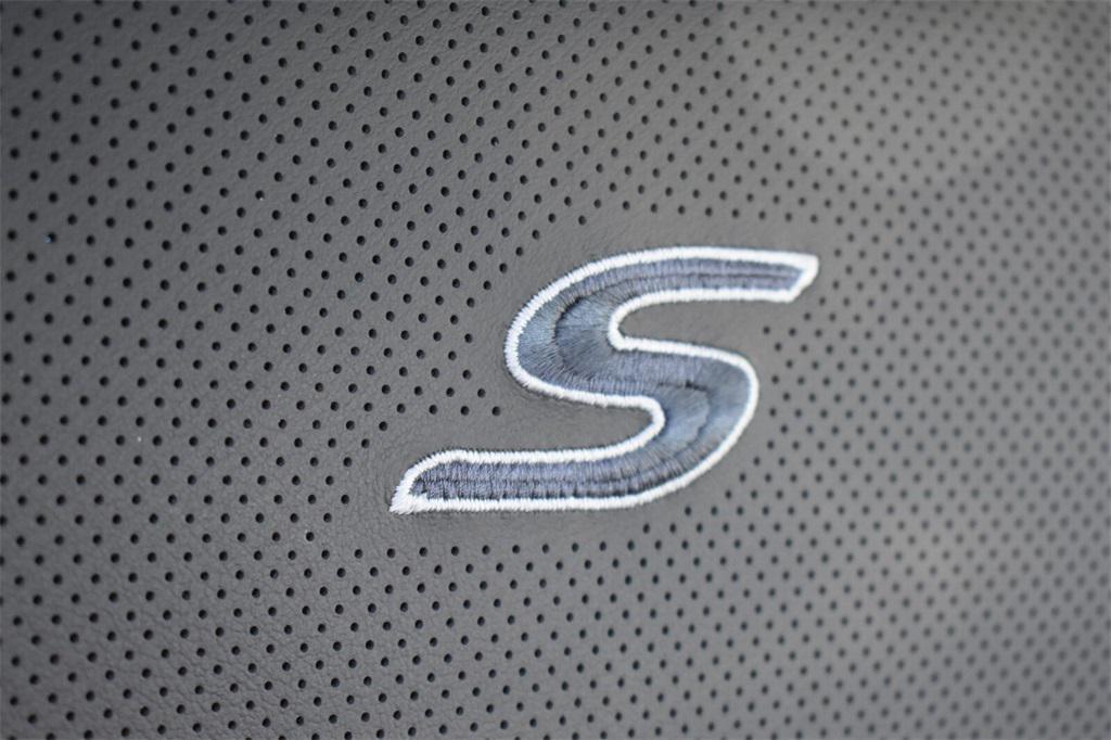 new 2026 Chrysler Pacifica car, priced at $53,400