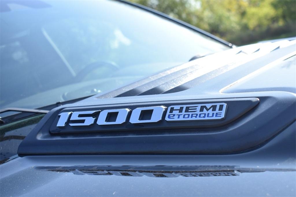 used 2022 Ram 1500 car, priced at $38,877