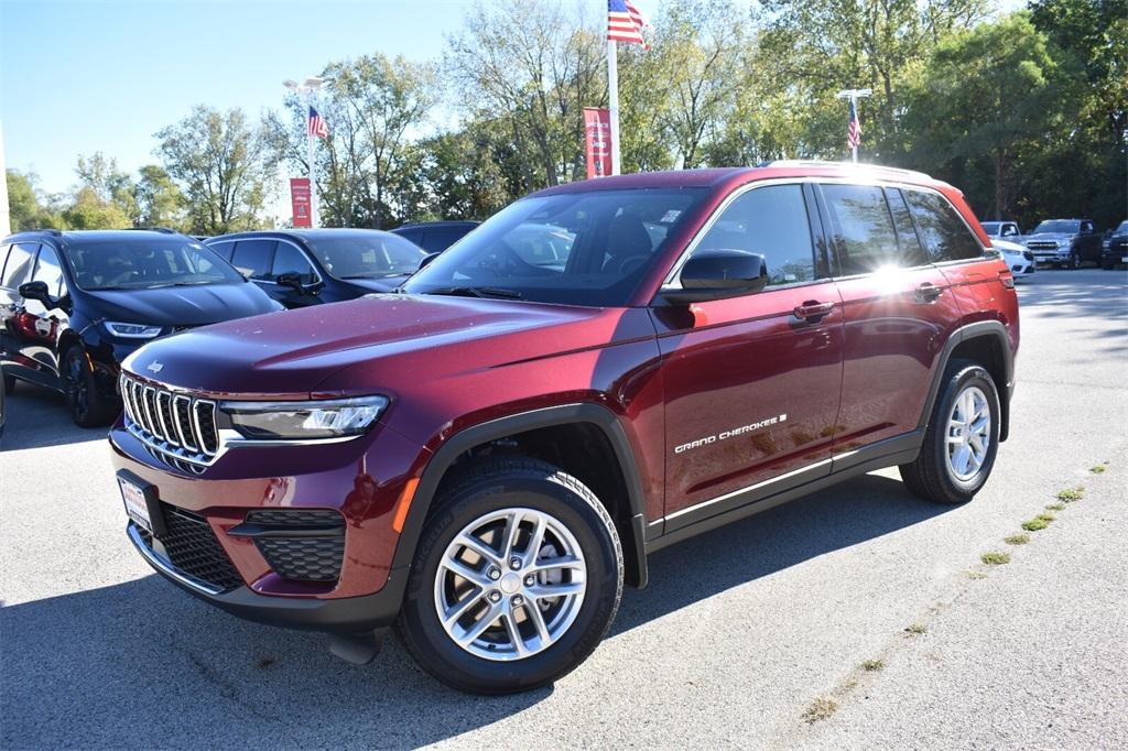 new 2025 Jeep Grand Cherokee car, priced at $39,134