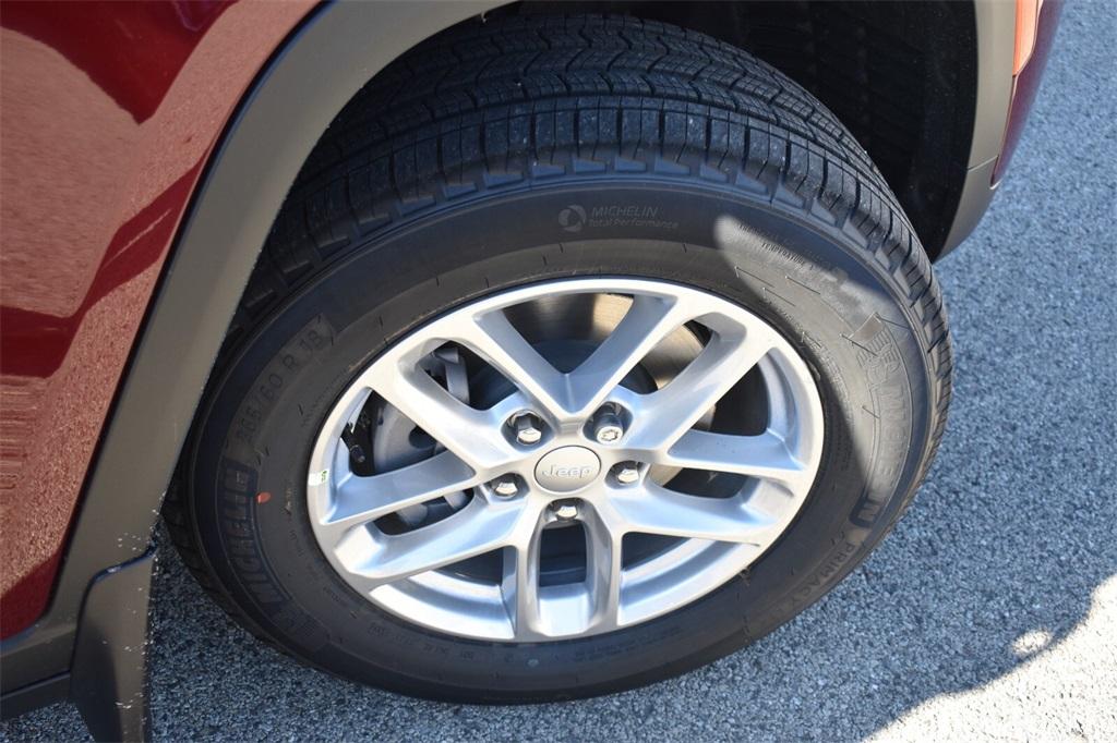 new 2025 Jeep Grand Cherokee car, priced at $39,134