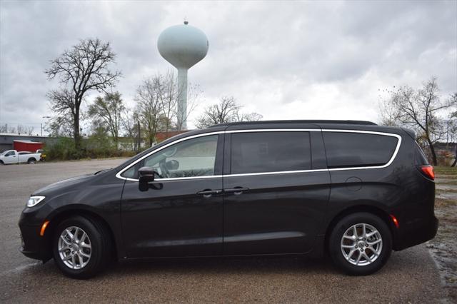 used 2022 Chrysler Pacifica car, priced at $23,446