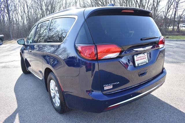 used 2017 Chrysler Pacifica car, priced at $10,995