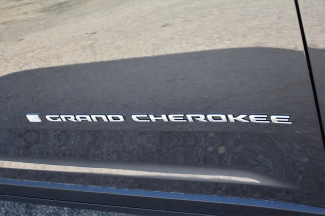 new 2025 Jeep Grand Cherokee L car, priced at $50,685