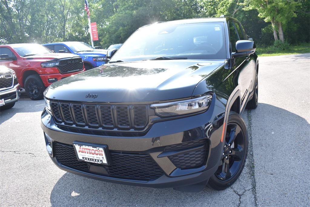 used 2023 Jeep Grand Cherokee car, priced at $30,877