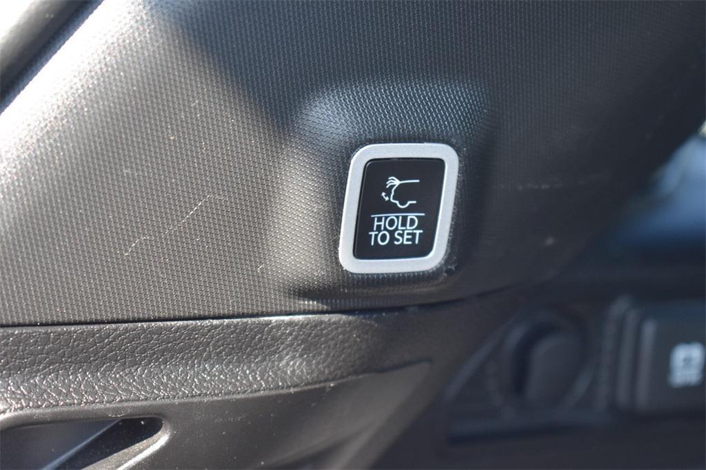 used 2023 Jeep Grand Cherokee car, priced at $30,877