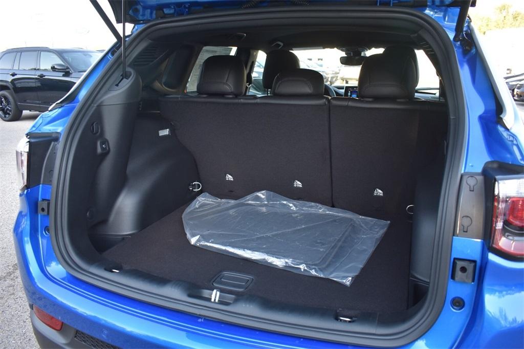 new 2026 Jeep Compass car, priced at $31,618