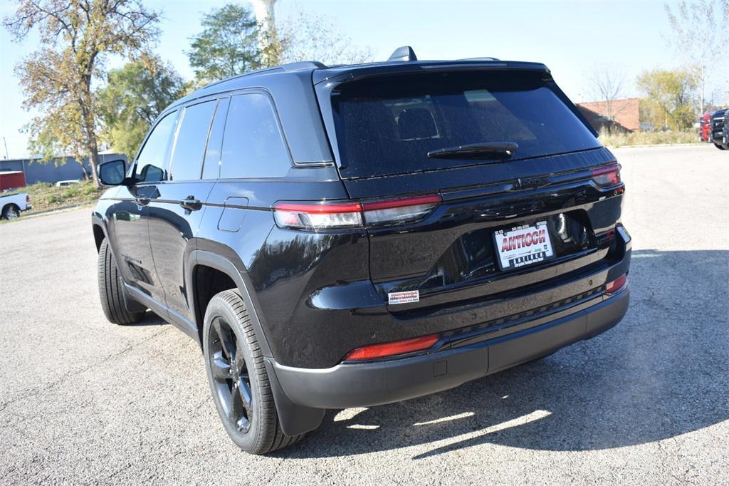 new 2025 Jeep Grand Cherokee car, priced at $49,086