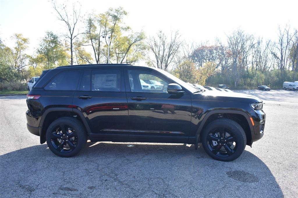 new 2025 Jeep Grand Cherokee car, priced at $49,086
