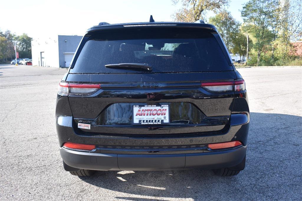 new 2025 Jeep Grand Cherokee car, priced at $49,086