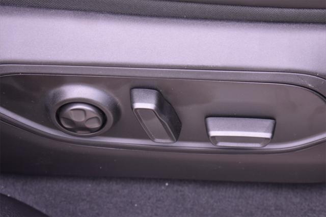 new 2025 Jeep Grand Cherokee L car, priced at $48,474