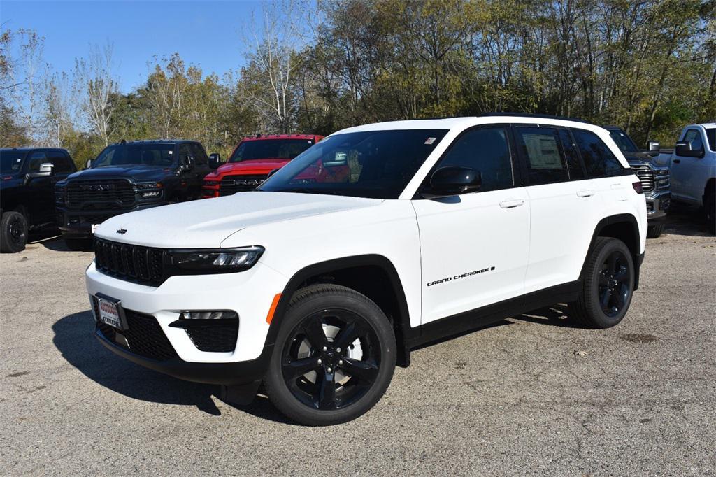 new 2025 Jeep Grand Cherokee car, priced at $49,488