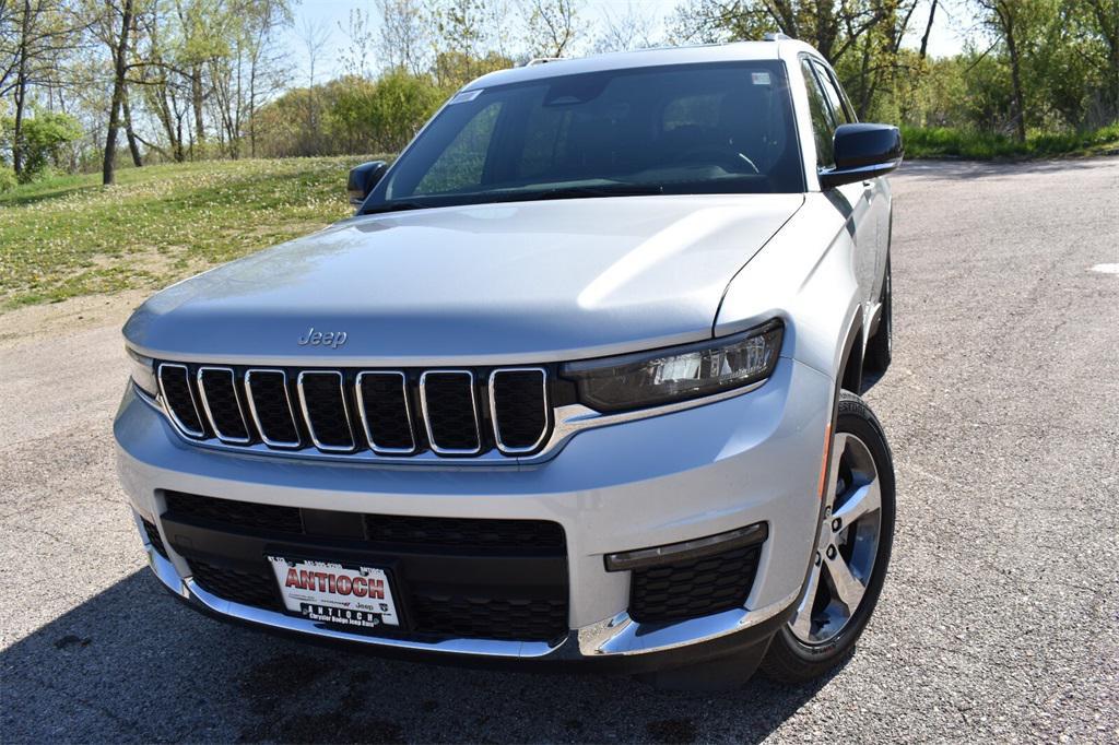 new 2025 Jeep Grand Cherokee L car, priced at $44,995
