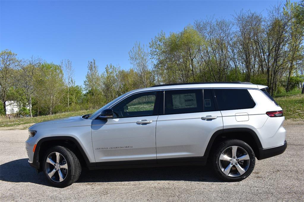 new 2025 Jeep Grand Cherokee L car, priced at $44,995