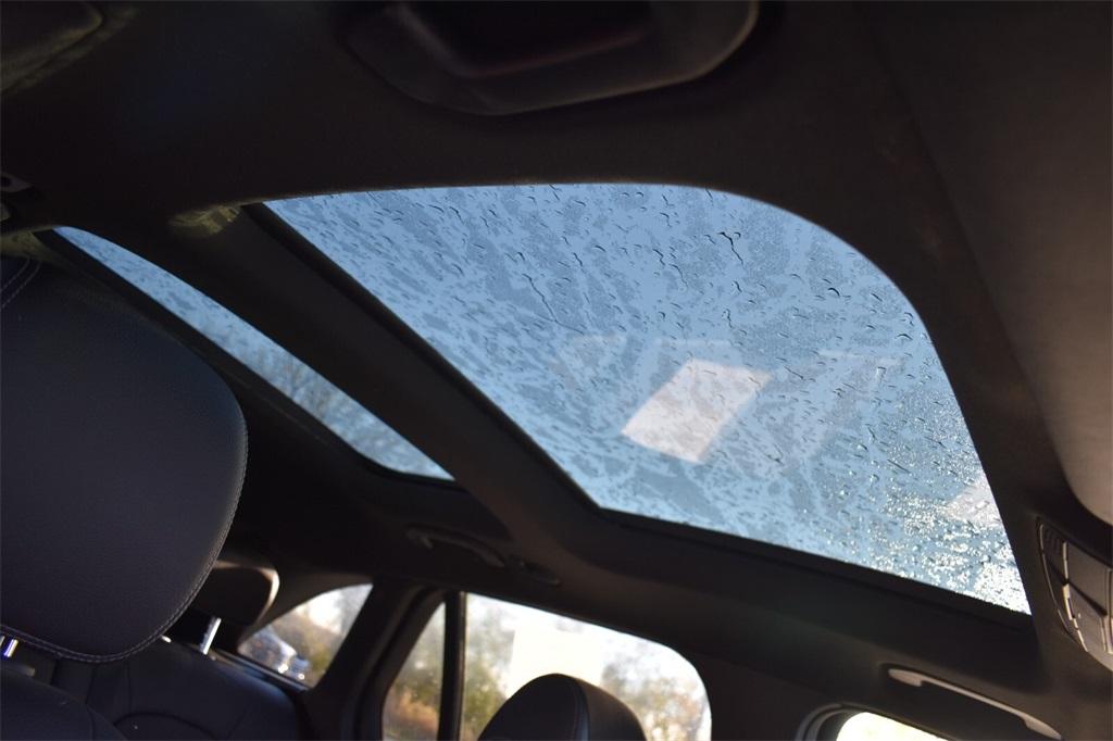 used 2019 Mercedes-Benz GLC 300 car, priced at $19,577