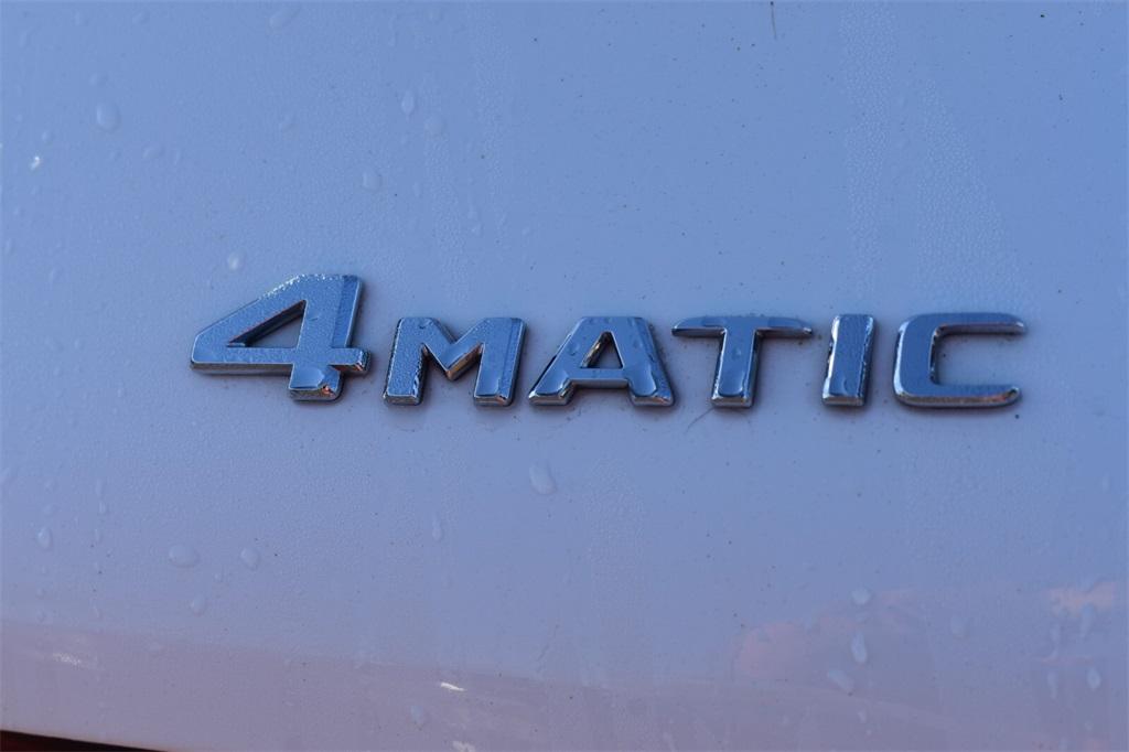 used 2019 Mercedes-Benz GLC 300 car, priced at $19,577