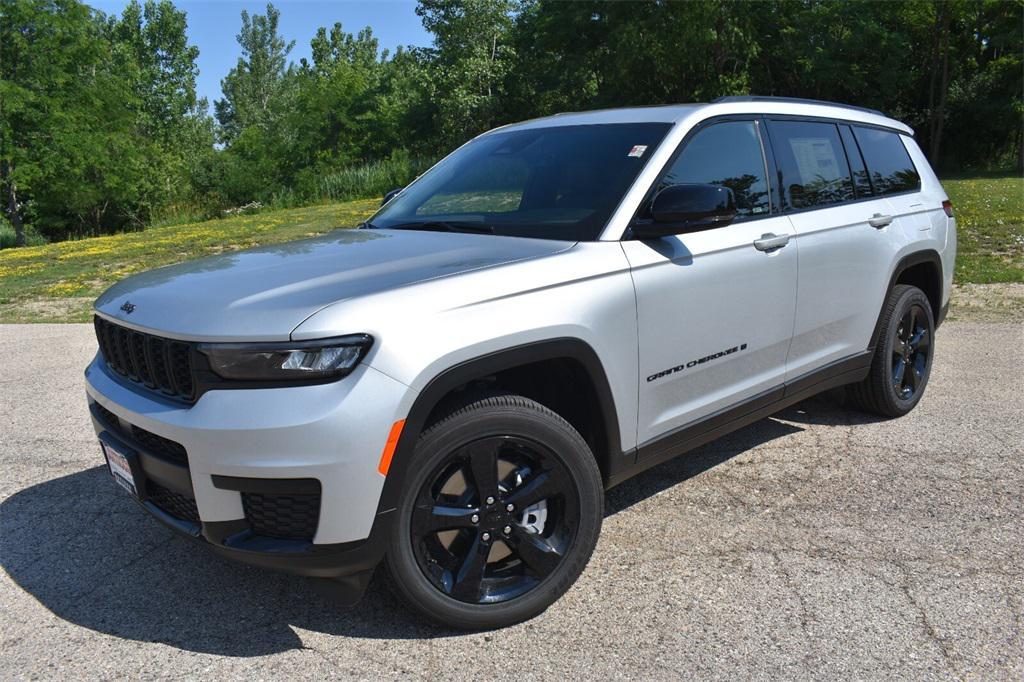 new 2025 Jeep Grand Cherokee L car, priced at $43,746