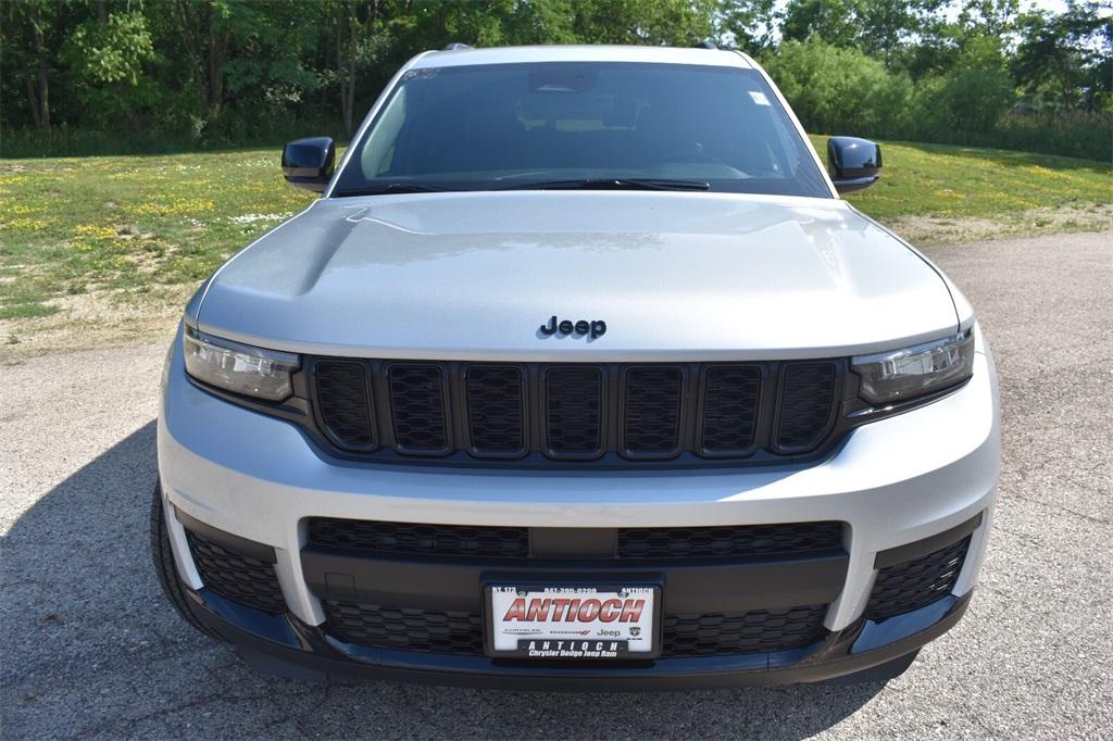 new 2025 Jeep Grand Cherokee L car, priced at $41,182