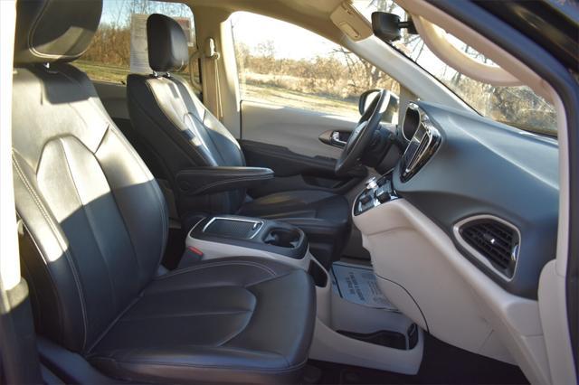 used 2023 Chrysler Pacifica car, priced at $24,446