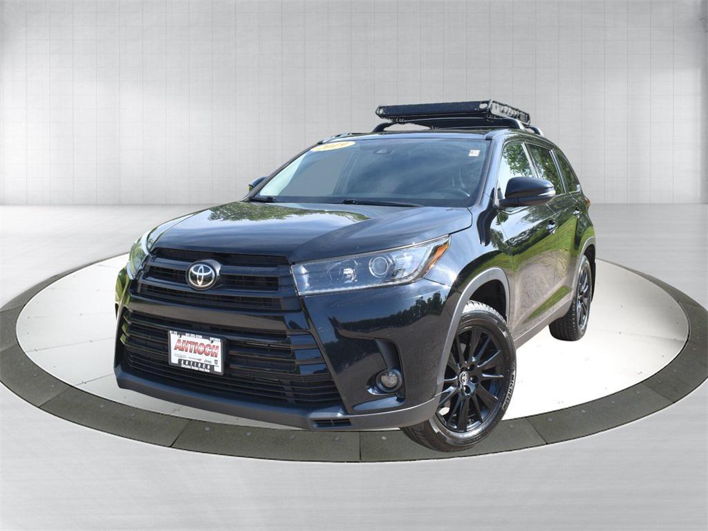 used 2019 Toyota Highlander car, priced at $25,777