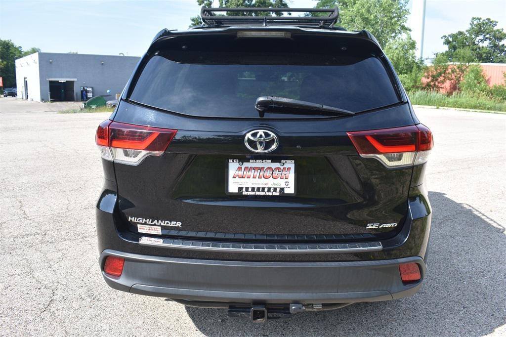 used 2019 Toyota Highlander car, priced at $25,777