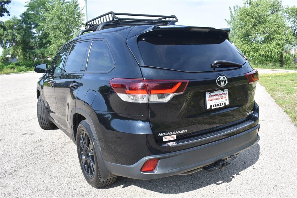 used 2019 Toyota Highlander car, priced at $25,777