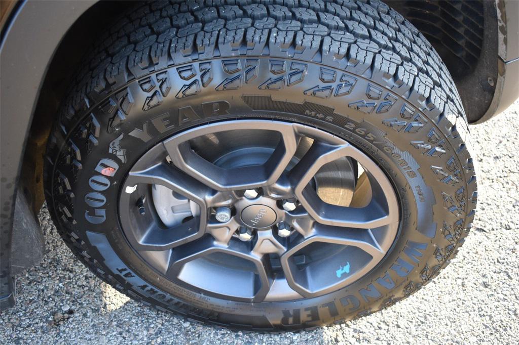 new 2024 Jeep Grand Cherokee car, priced at $57,277