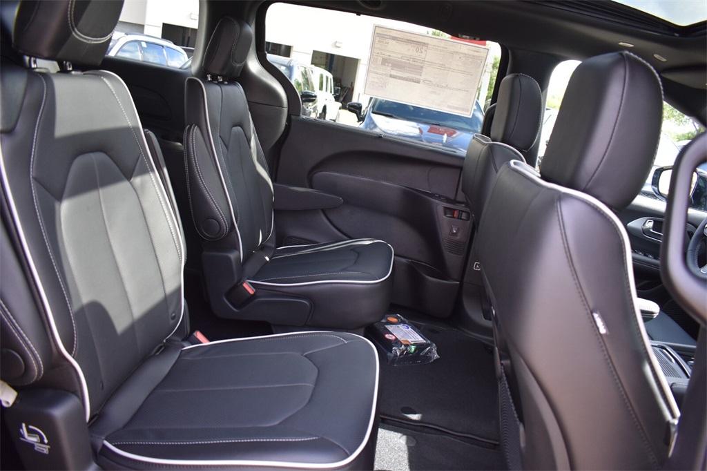 new 2026 Chrysler Pacifica car, priced at $50,325