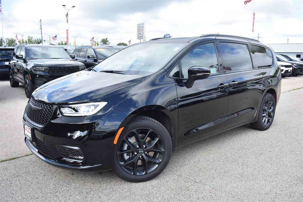 new 2026 Chrysler Pacifica car, priced at $50,325