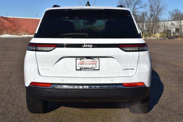 new 2025 Jeep Grand Cherokee car, priced at $46,748