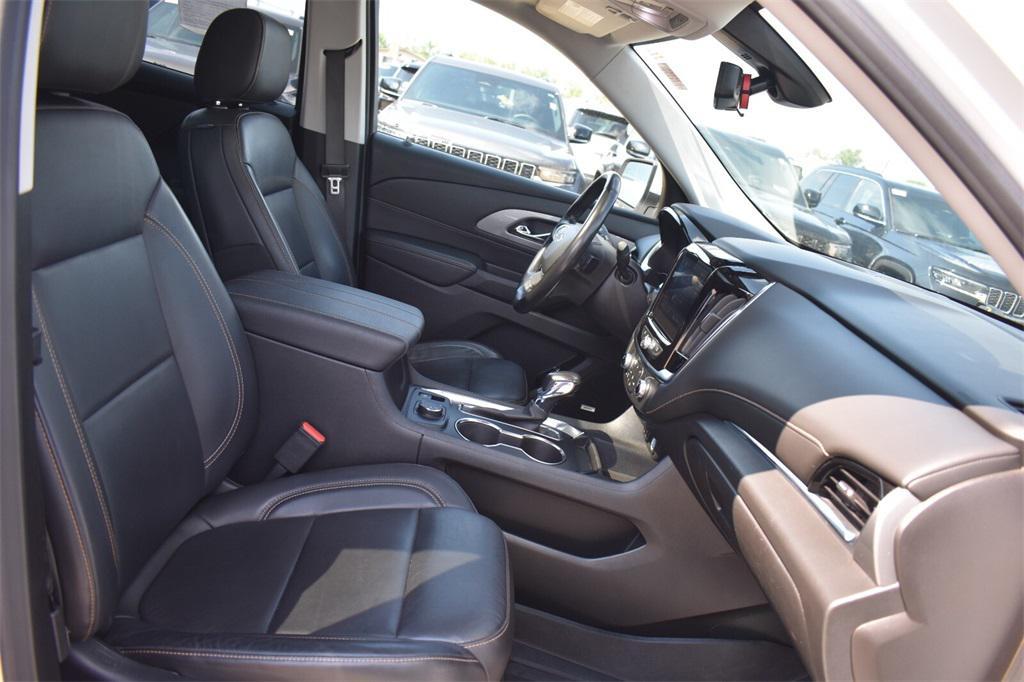 used 2021 Chevrolet Traverse car, priced at $23,277