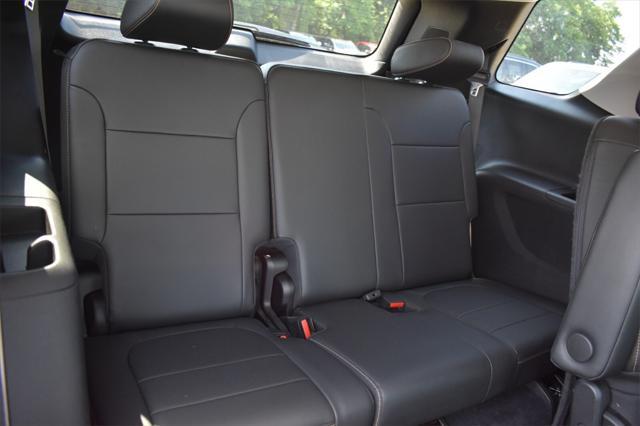 used 2021 Chevrolet Traverse car, priced at $23,277