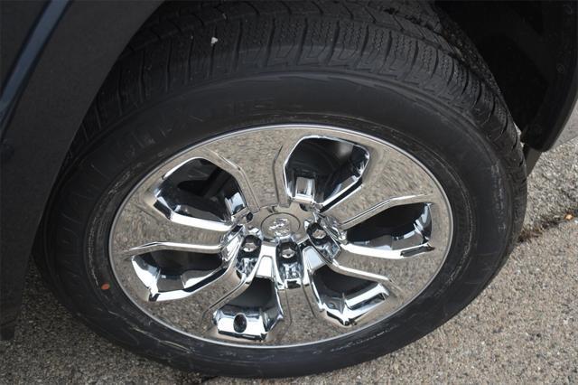 new 2025 Ram 1500 car, priced at $48,034