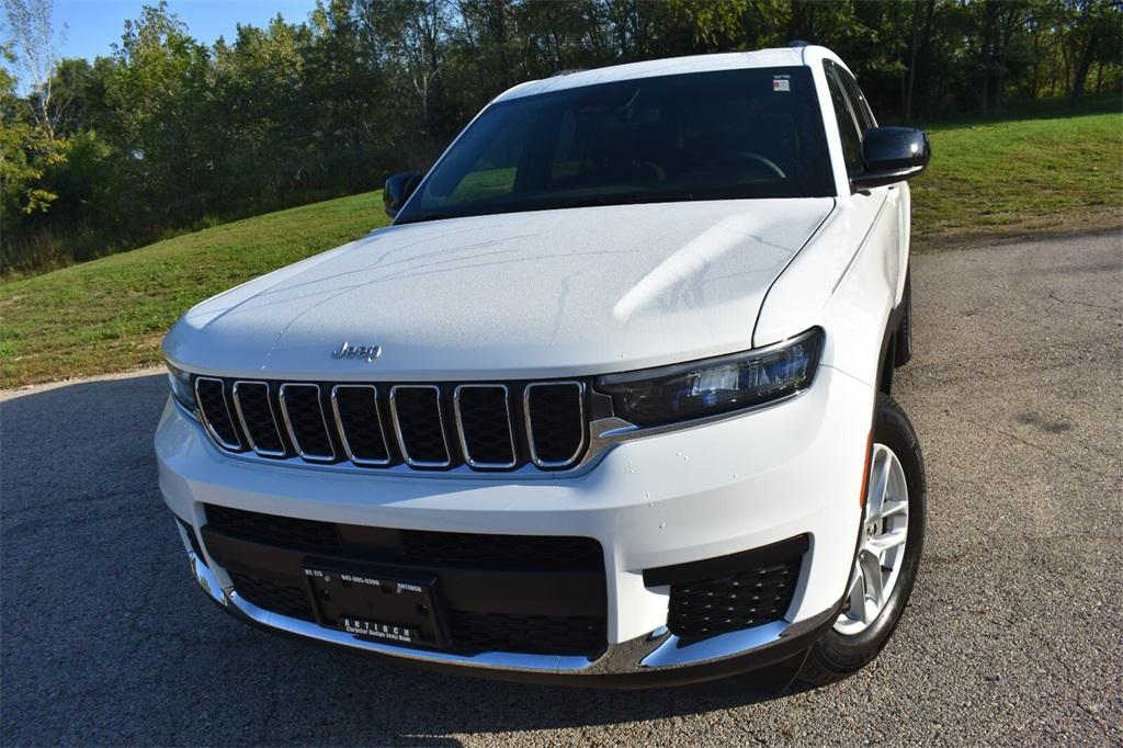 used 2024 Jeep Grand Cherokee L car, priced at $33,777