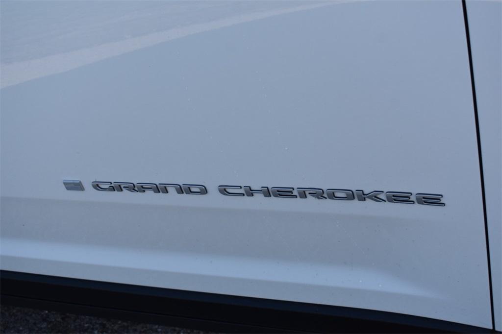 used 2024 Jeep Grand Cherokee L car, priced at $33,777